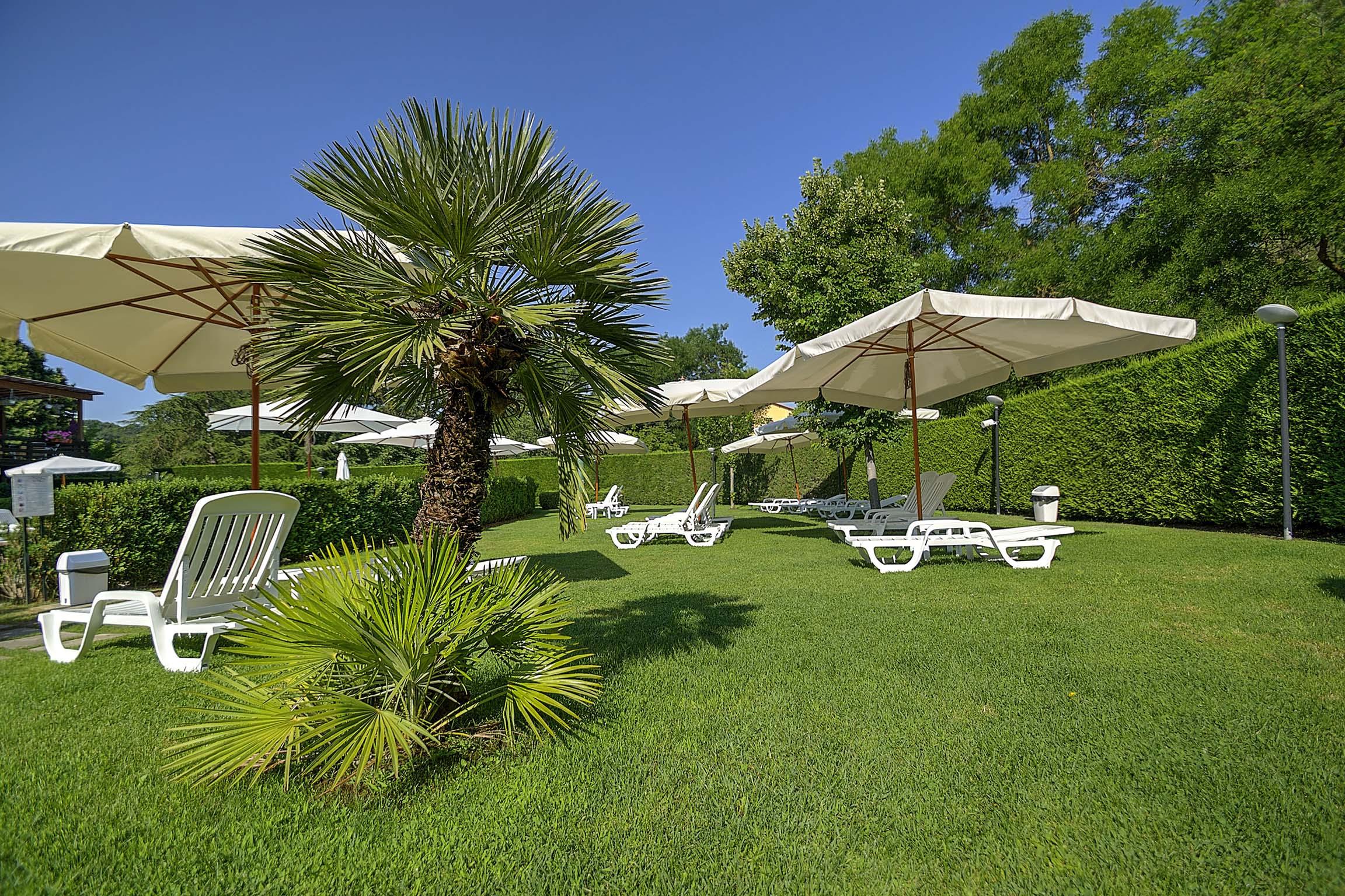 Flaminio Village Park Campeggio 4*