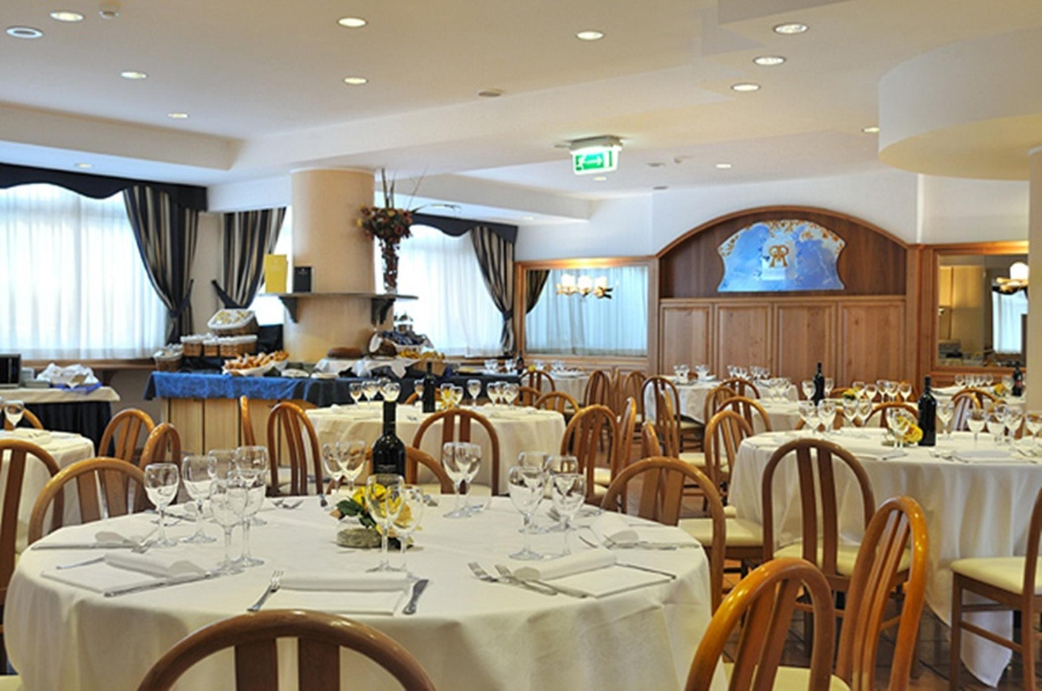 Pineta Palace 4*