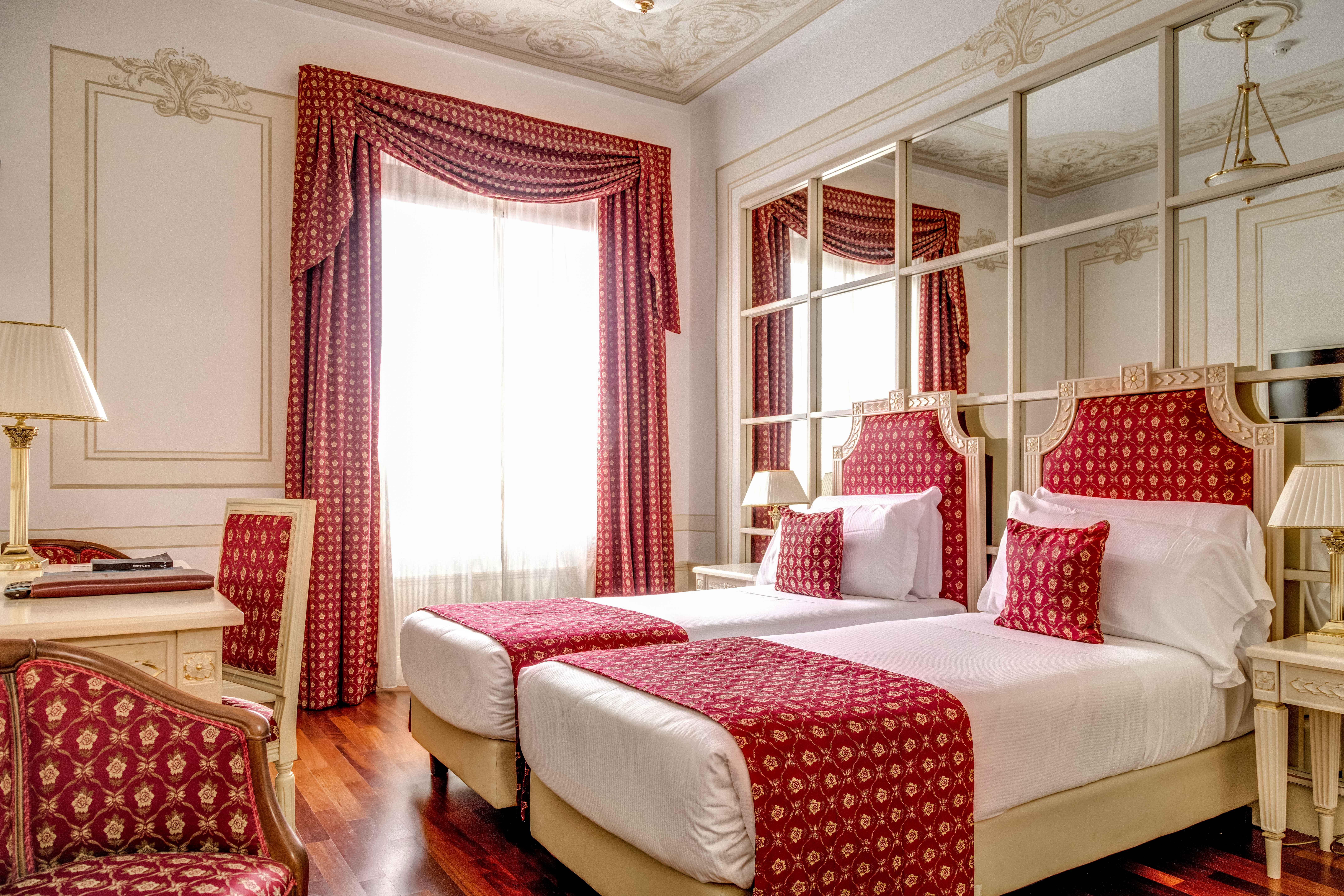 Radisson Blu Ghr Hotel 4*