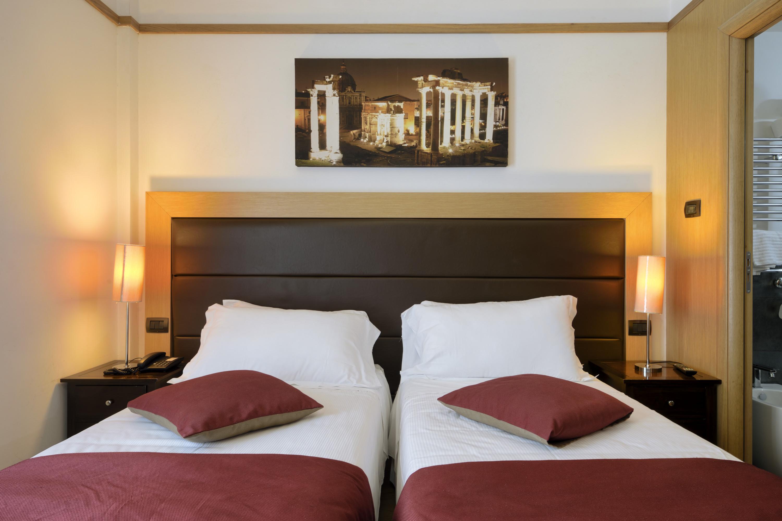 Hotel Ginevra Palace 3*