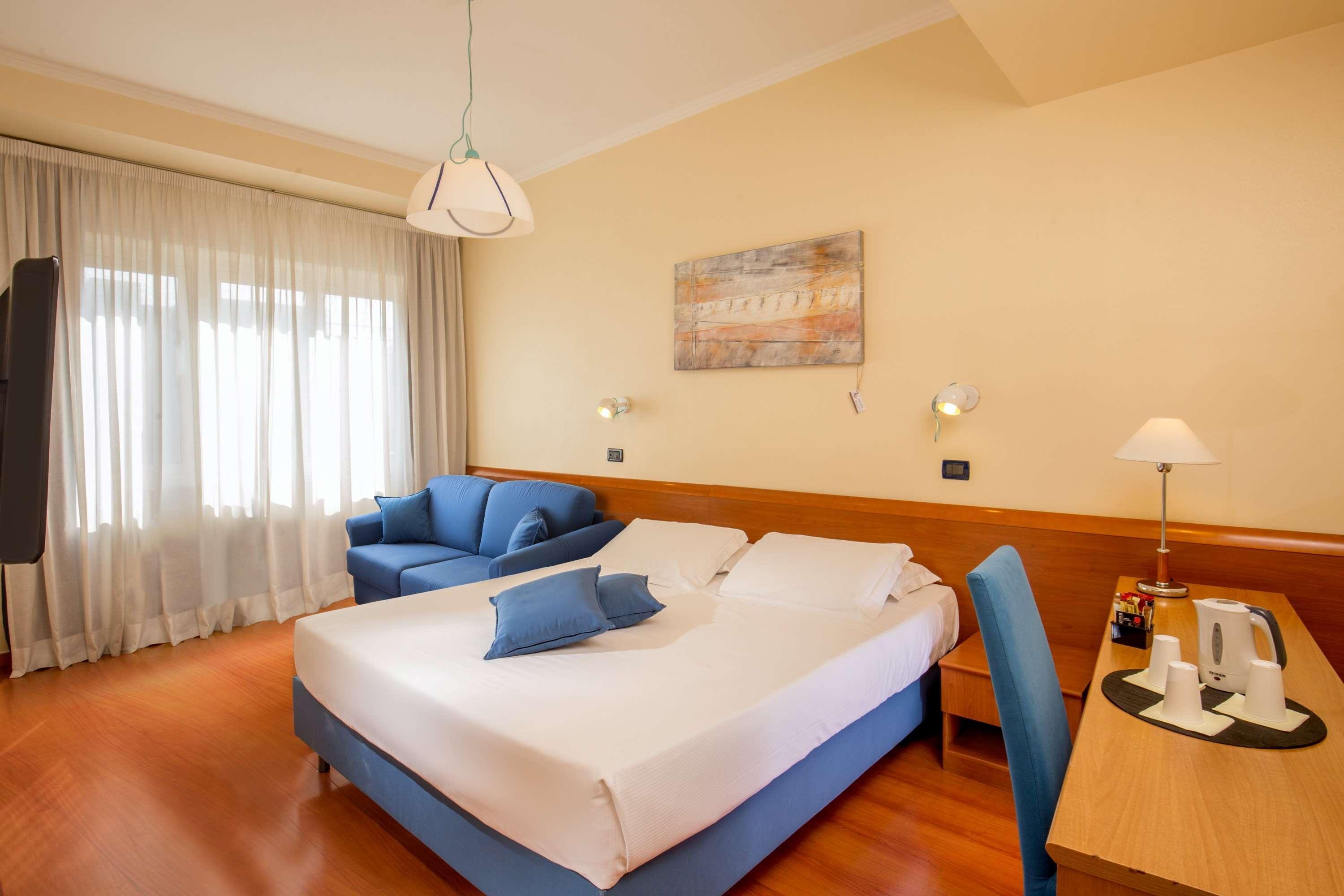Hotel Best Western Globus 3*