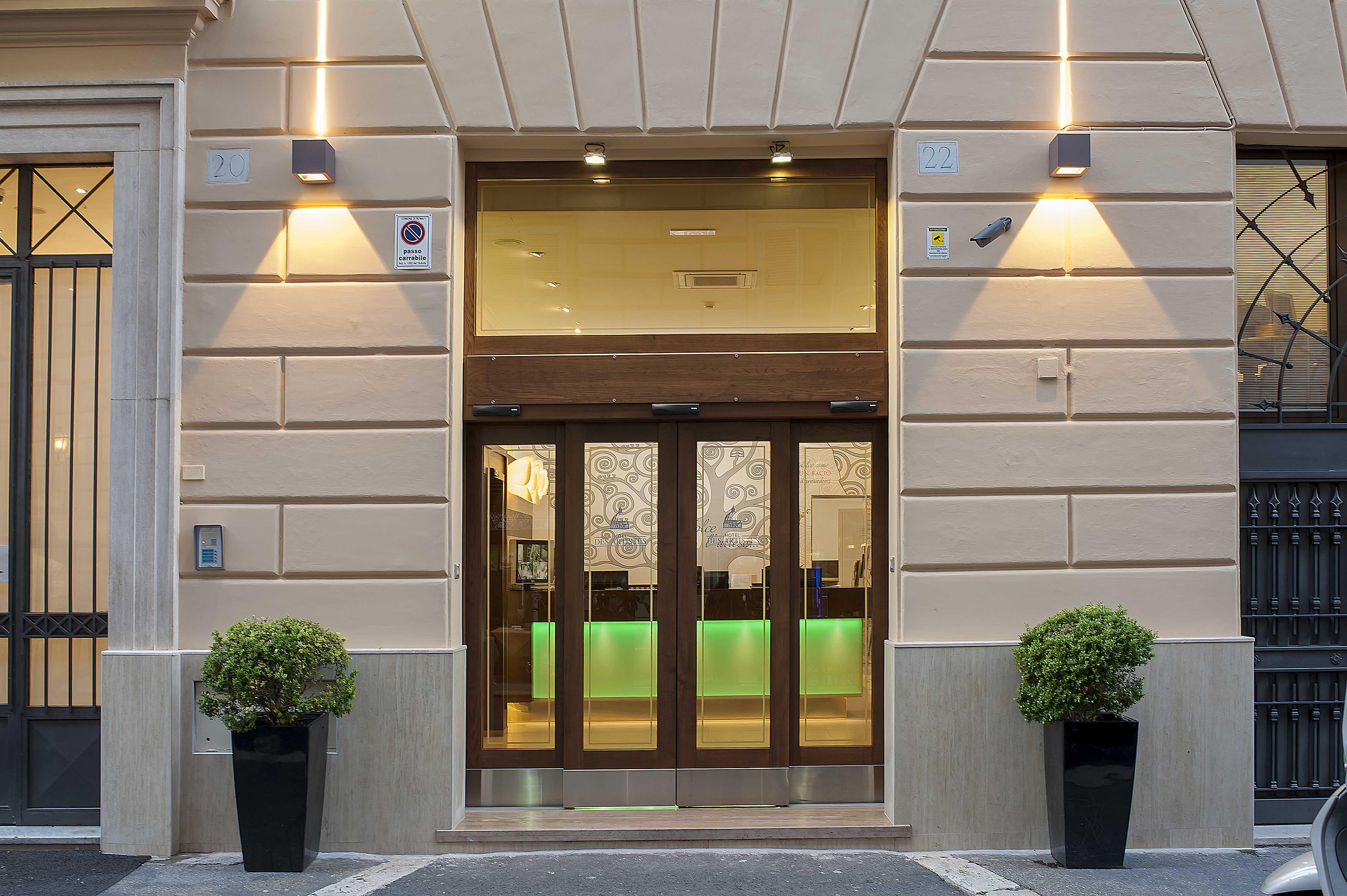 Hotel Des Artistes 3*