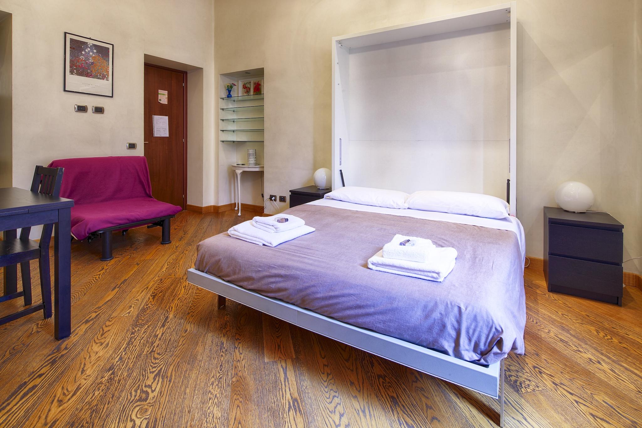 Ht Maximus Guest house 3*