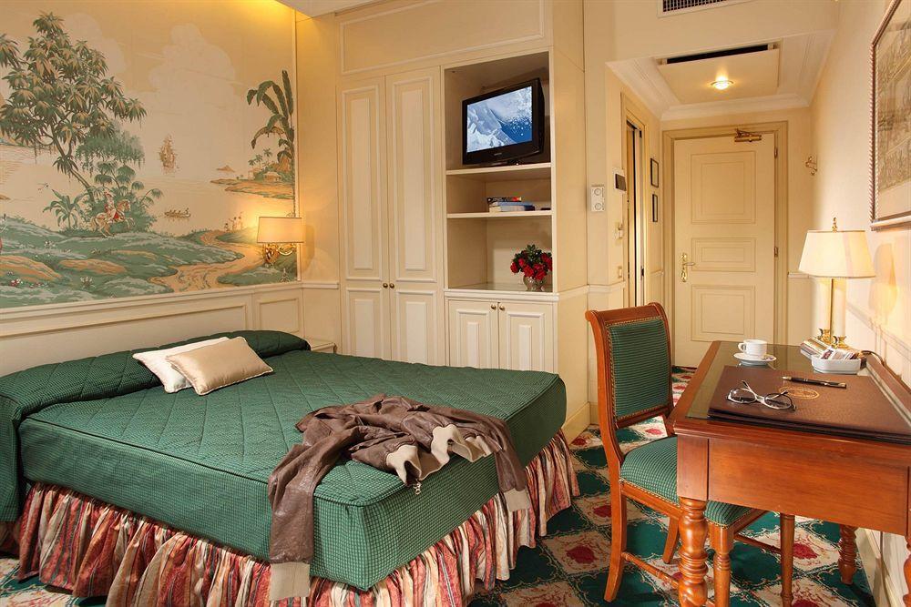 Donna Laura Palace Hotel 4*