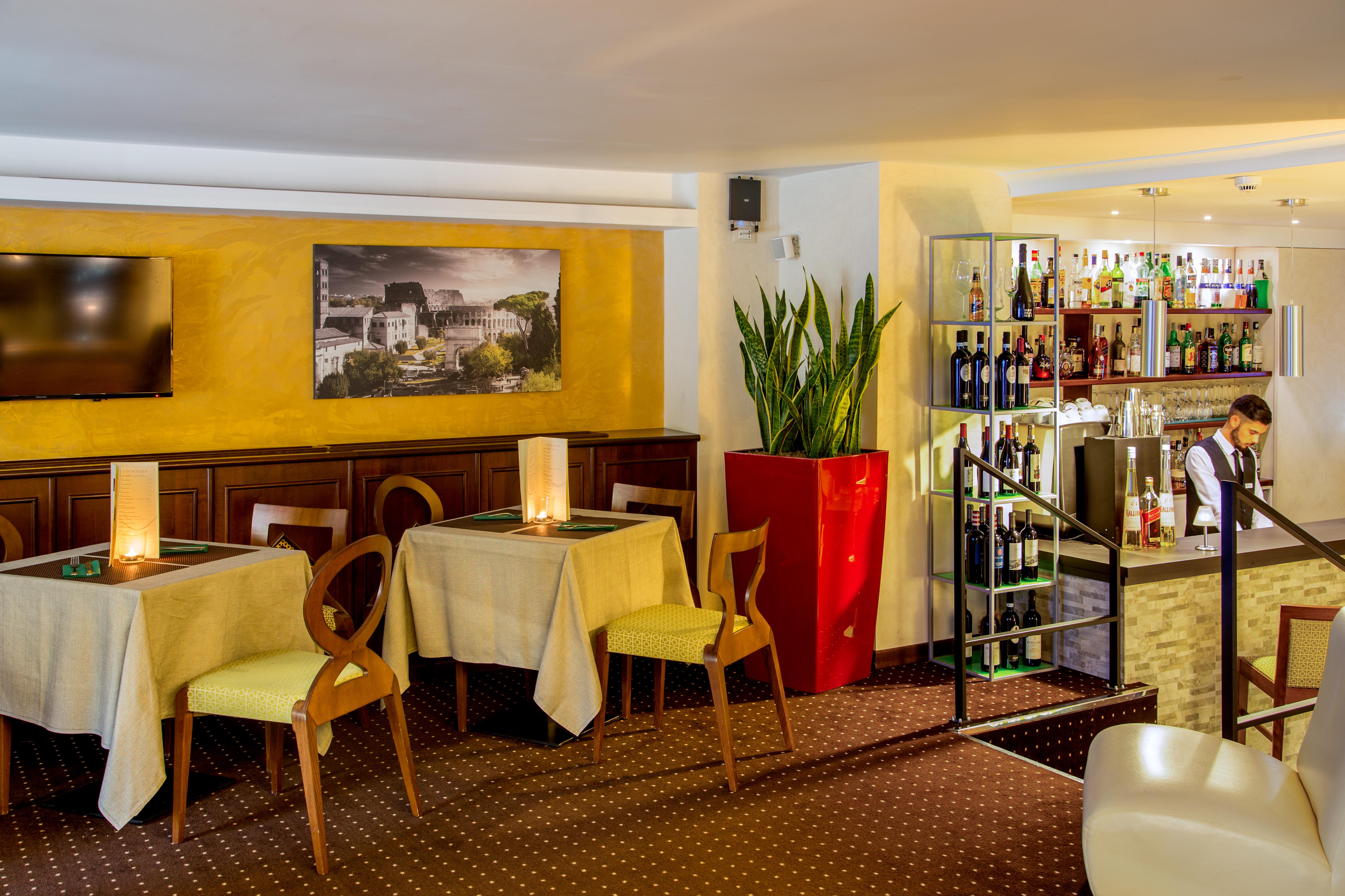 Hotel Oxford 4*