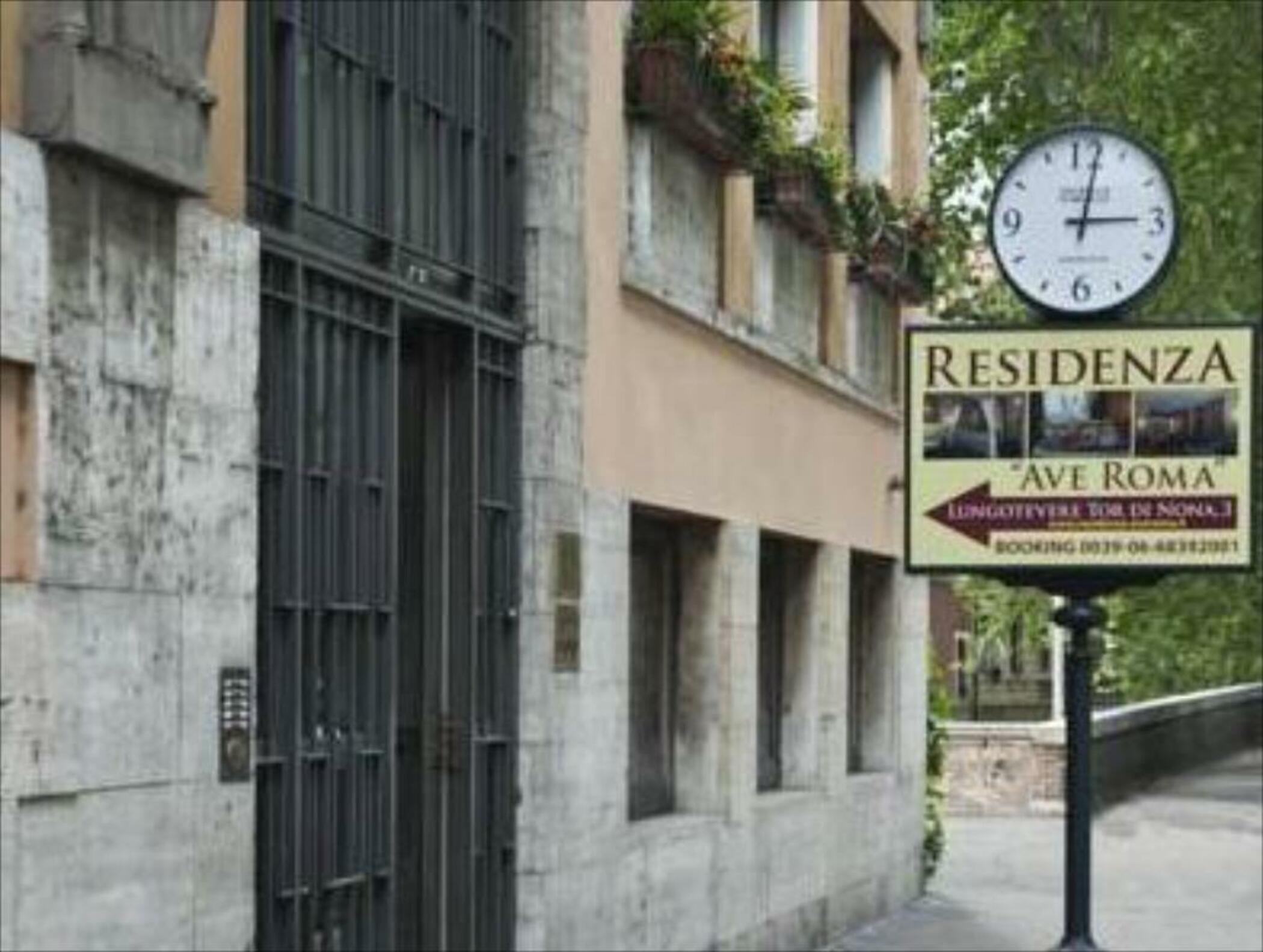 Bed & Breakfast Residenza Ave 4*