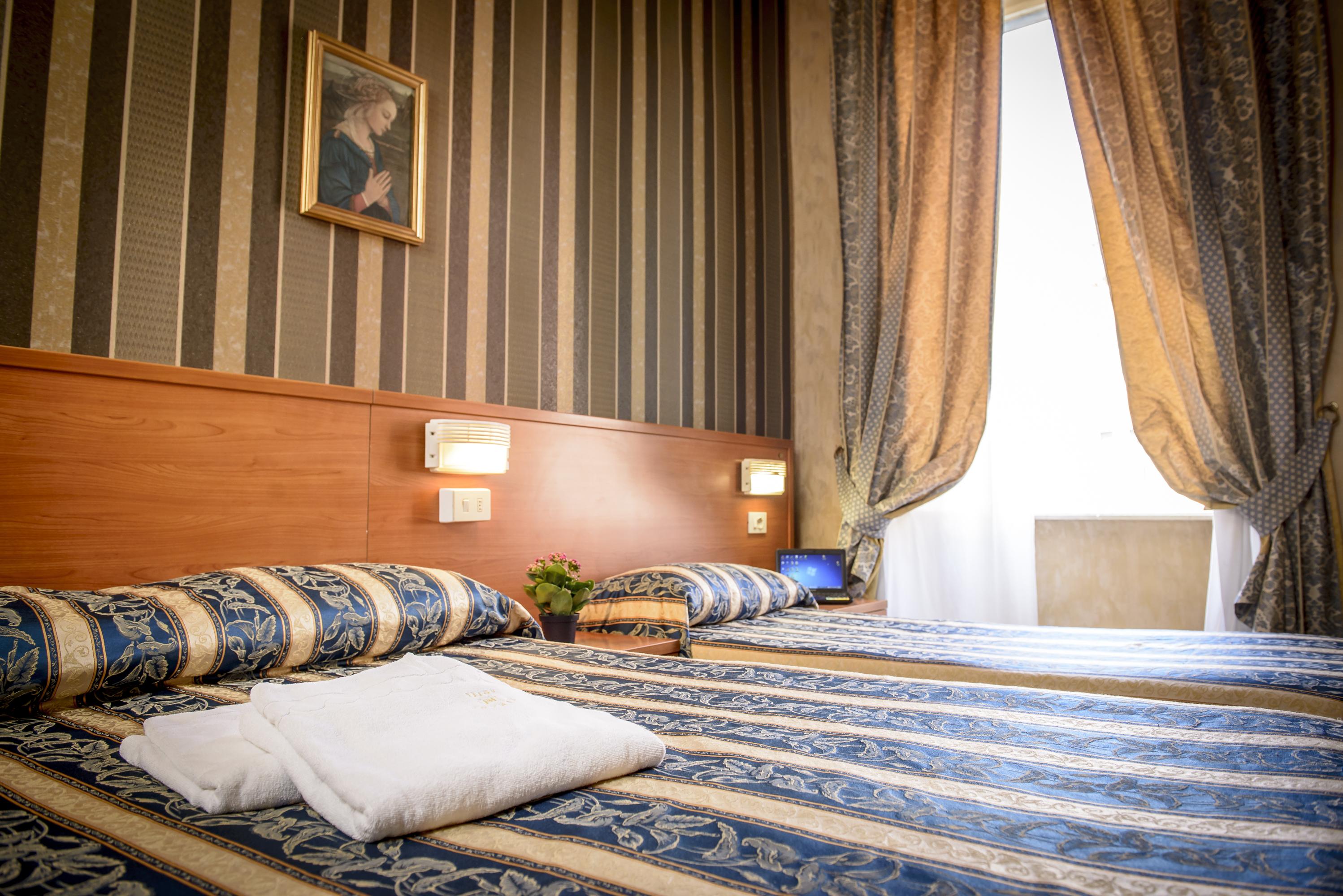 Hotel Emmaus Rome