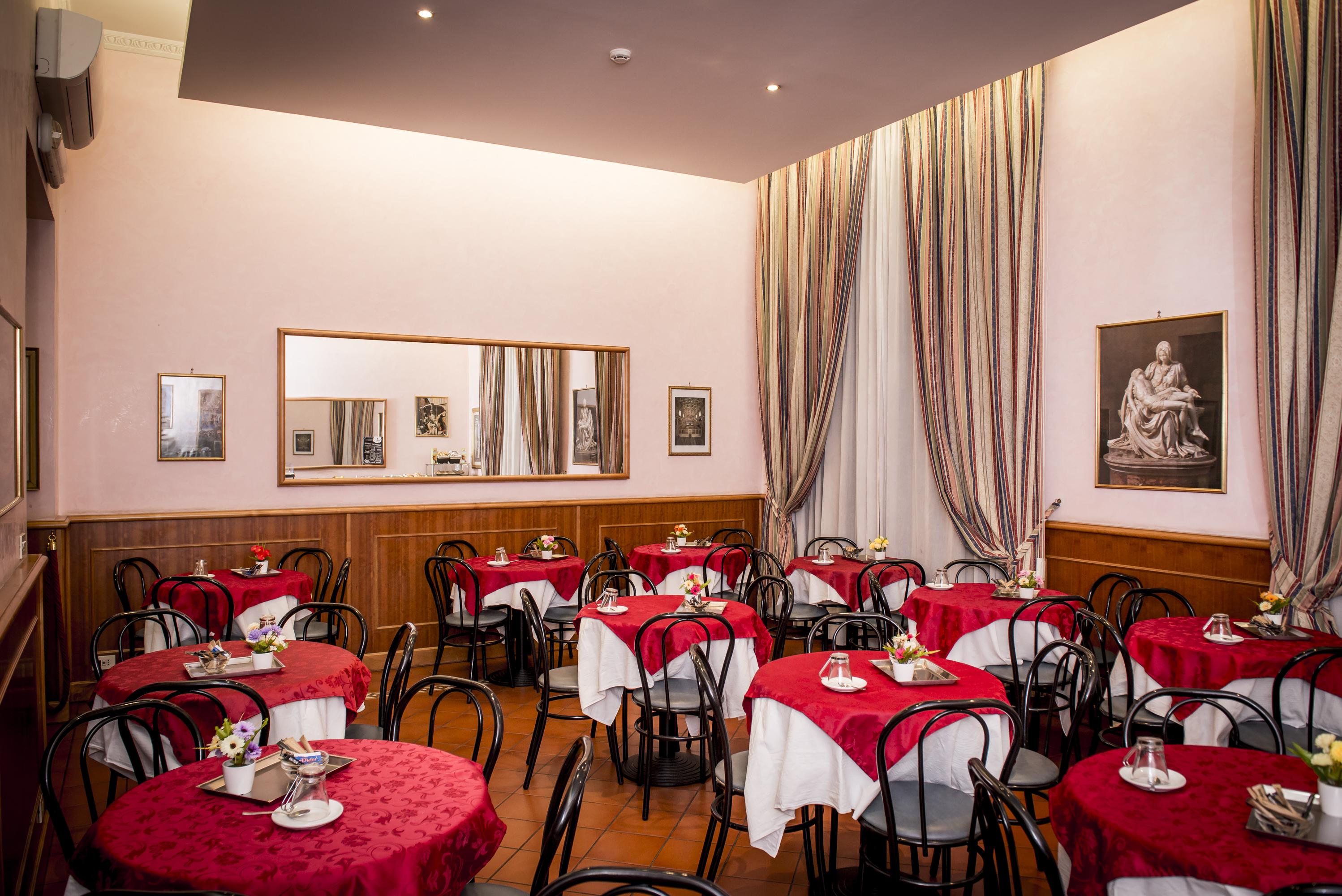 Hotel Emmaus Roma