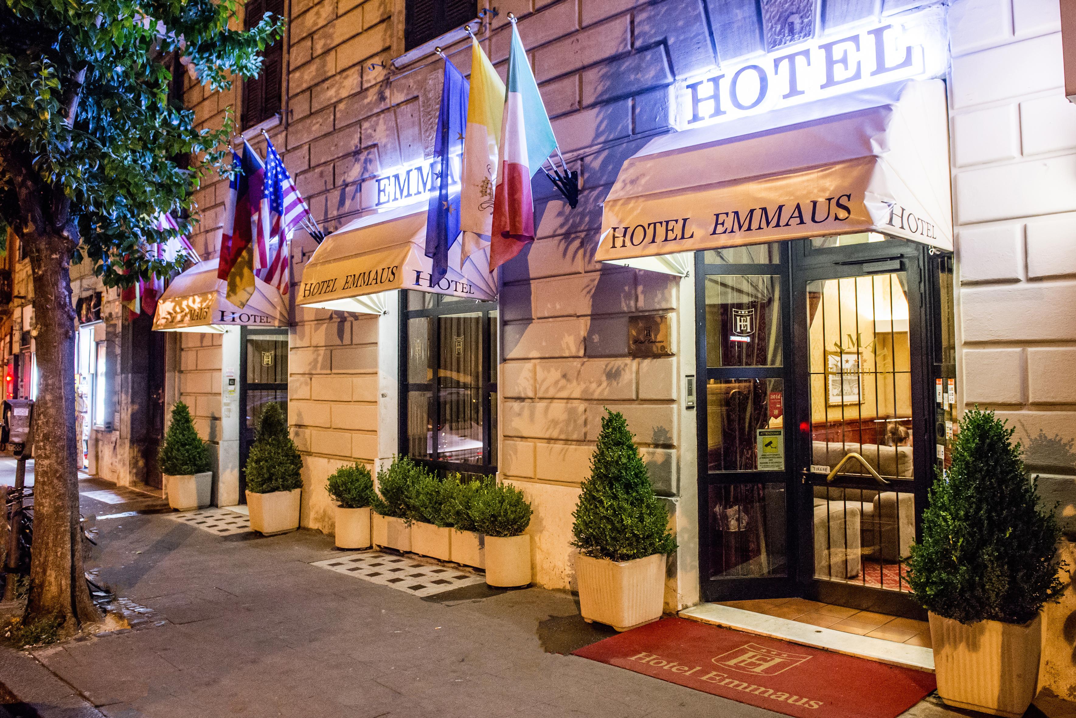 Emmaus Hotel