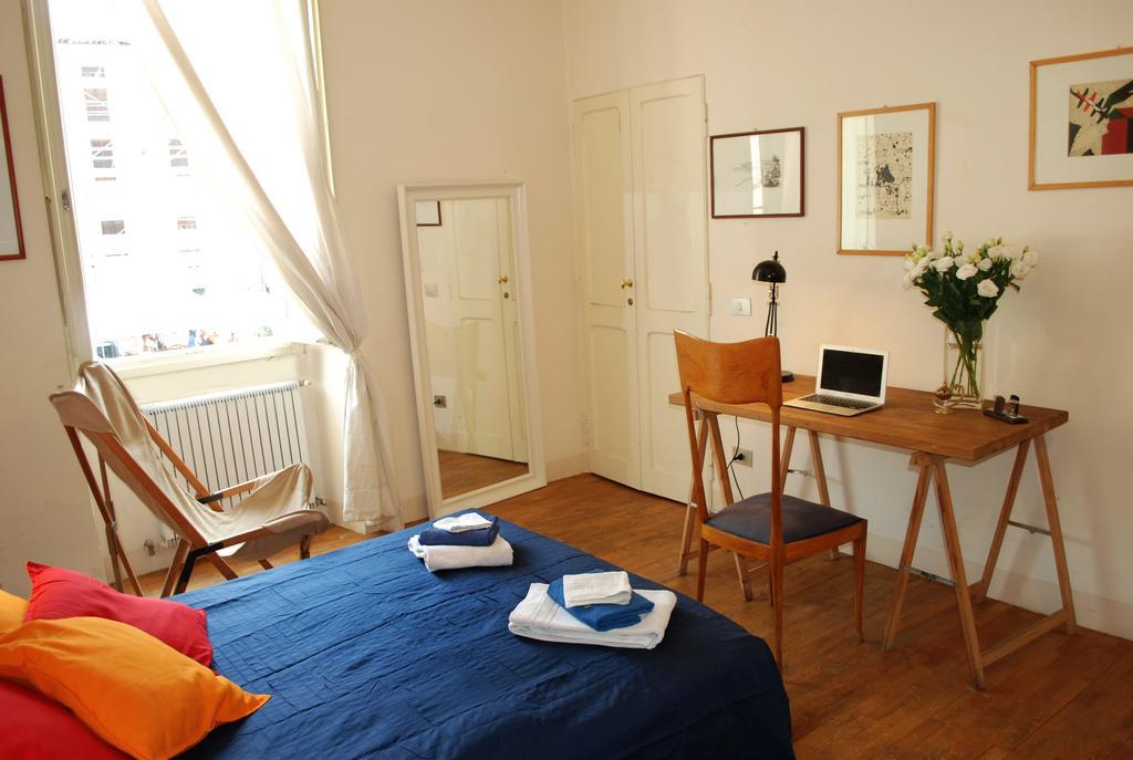 Apartment Piazza Farnese Rome