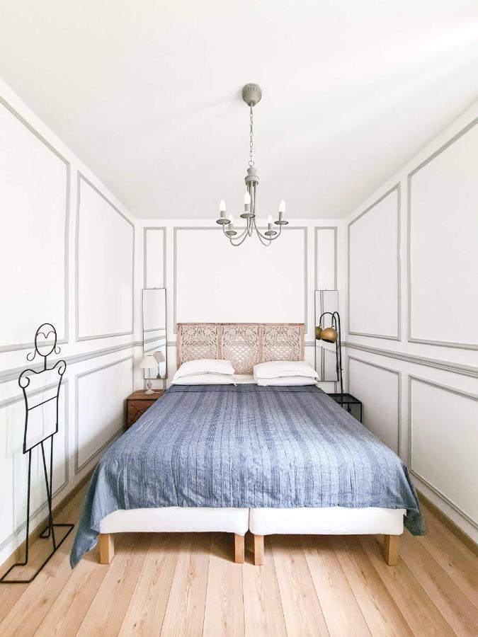 Via Vittoria Quattro Apartment Rome