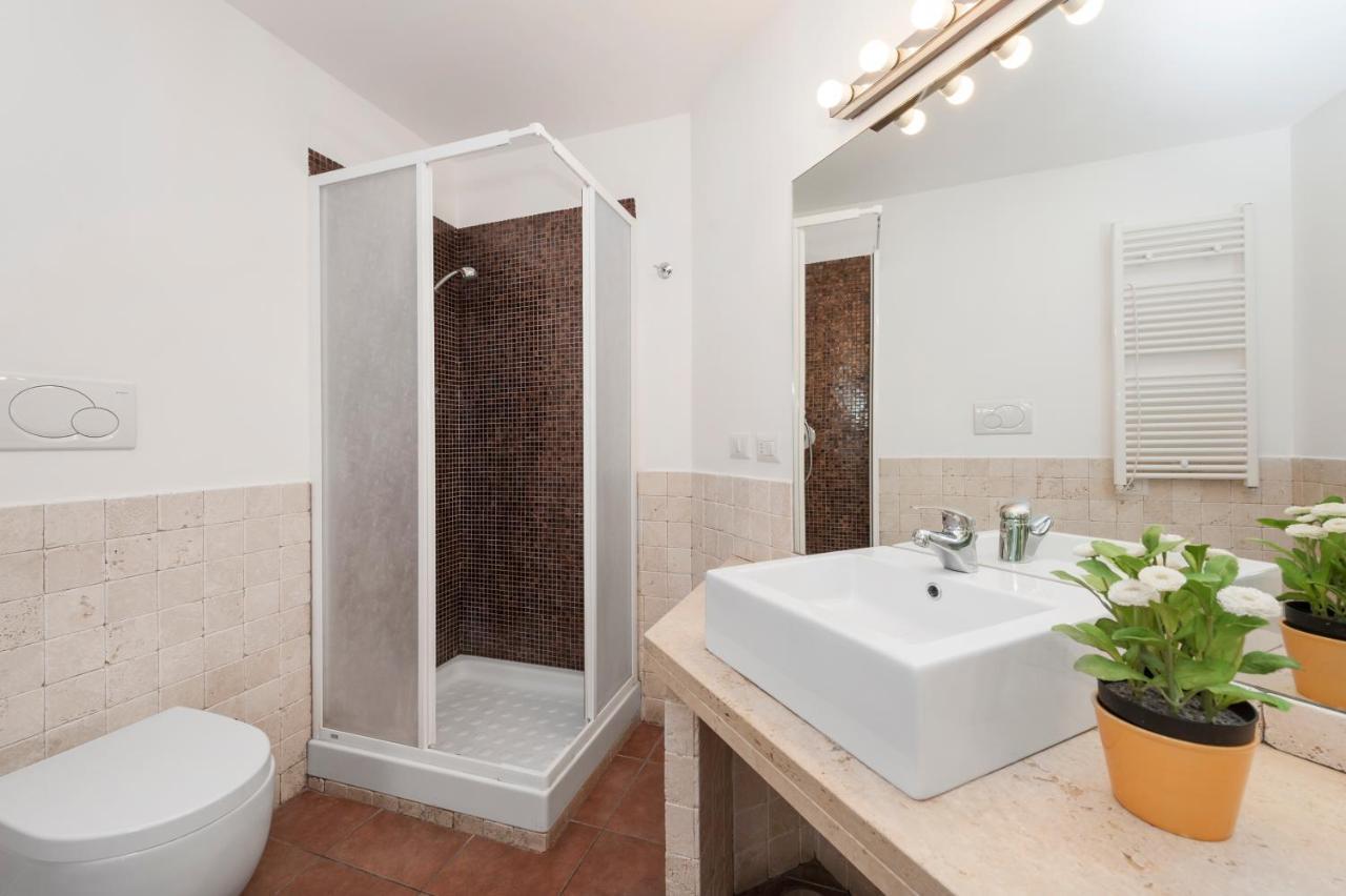 Apartment Inviting 3-bed In 4mins To Colosseo Rome