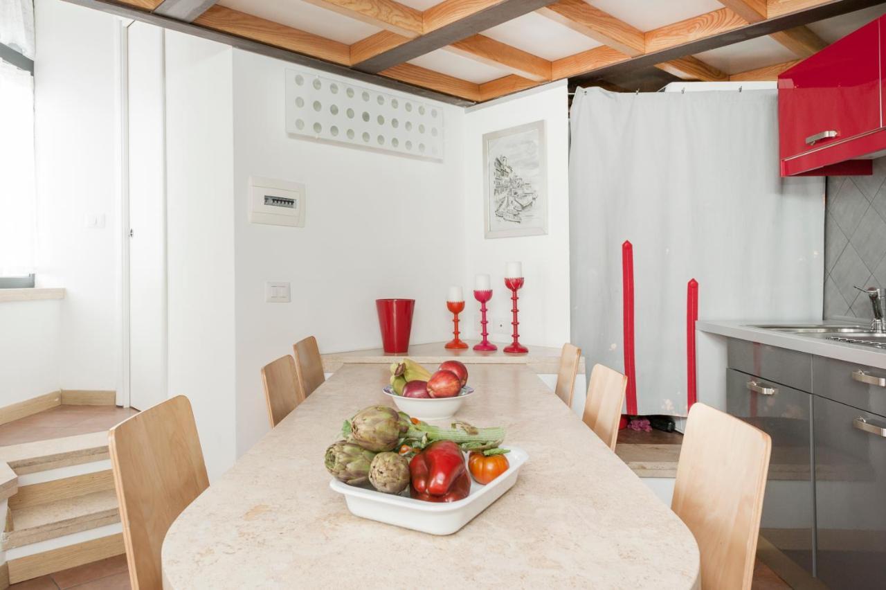 Appartement Inviting 3-bed In 4mins To Colosseo Rome