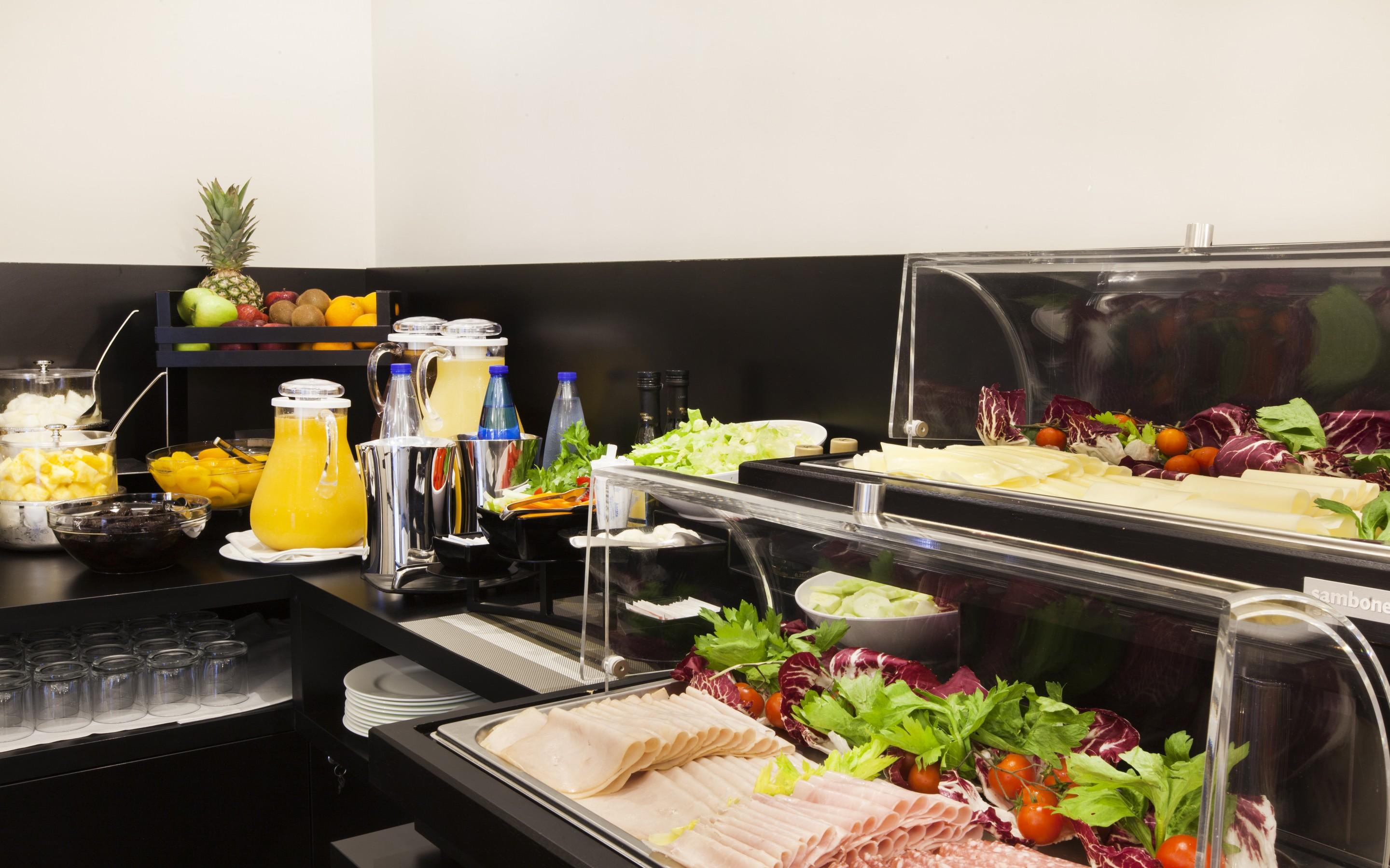 The Republic Hotel 4*