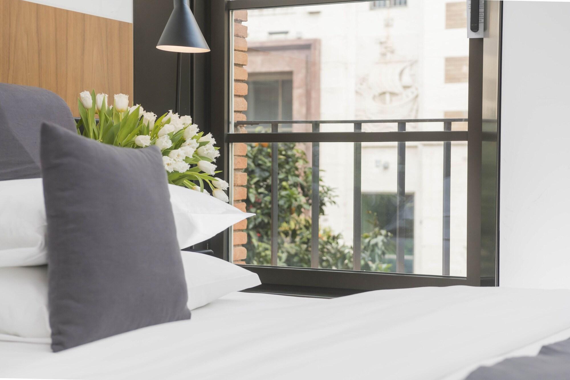 Royal Bissolati Hotel 4*