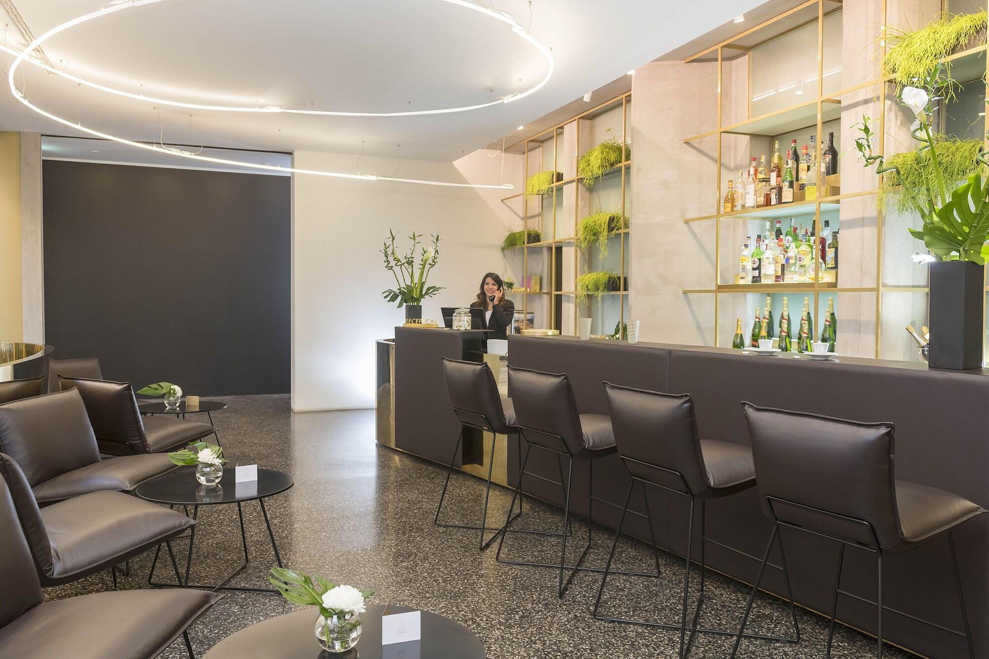 Royal Bissolati Hotel 4*