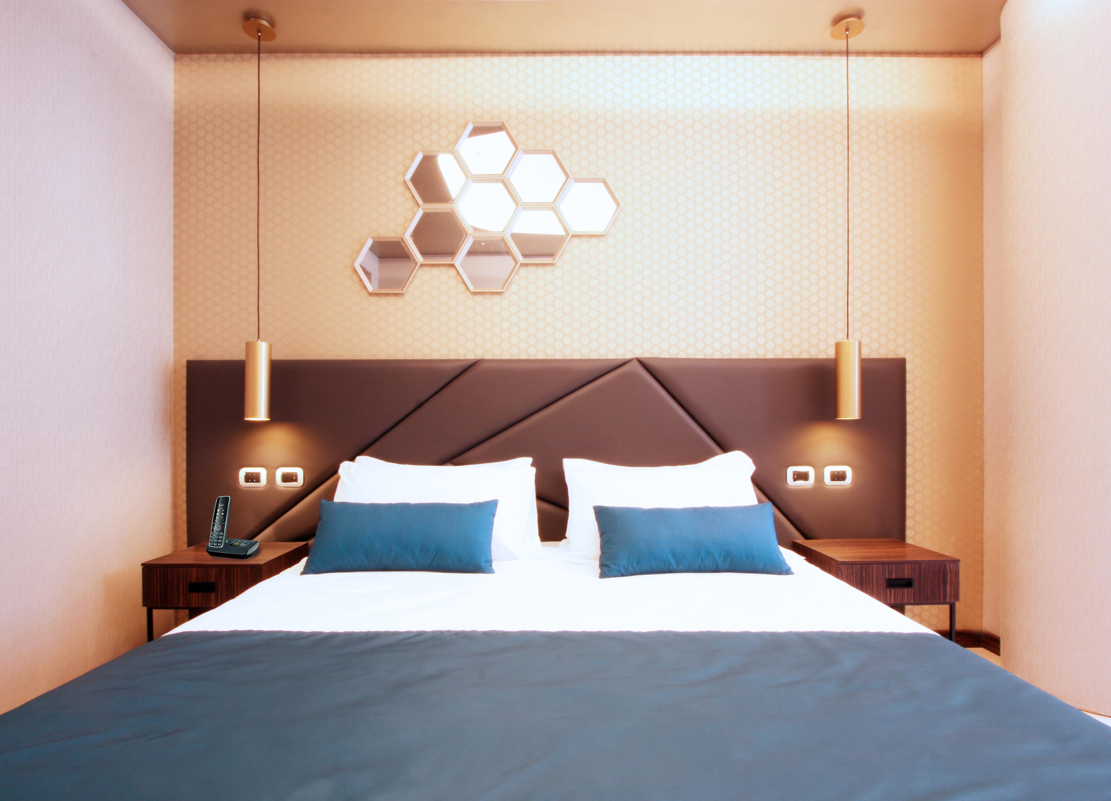 The Hive Hotel 4*
