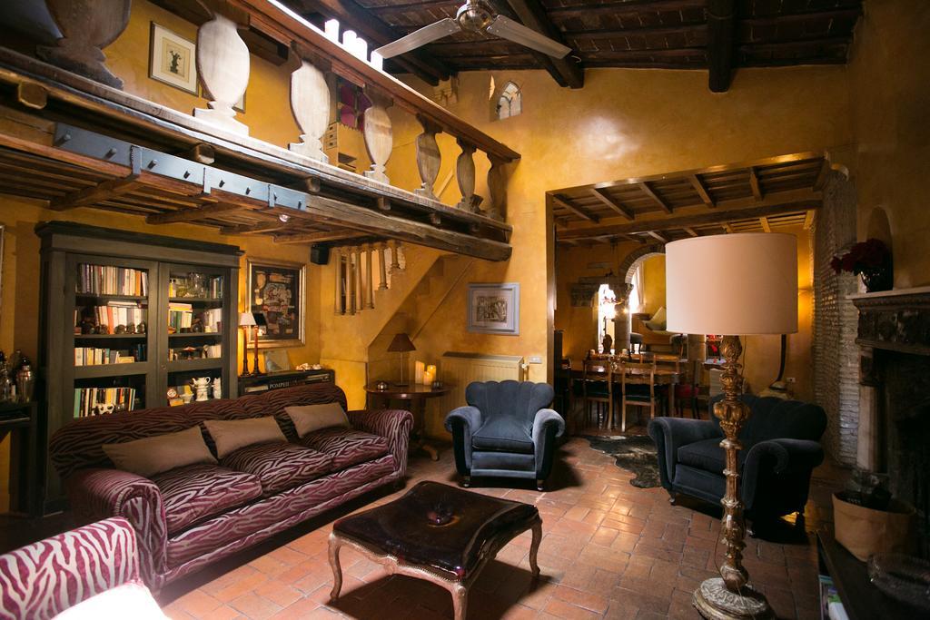 The Trastevere Painter Penthouse Appartement *