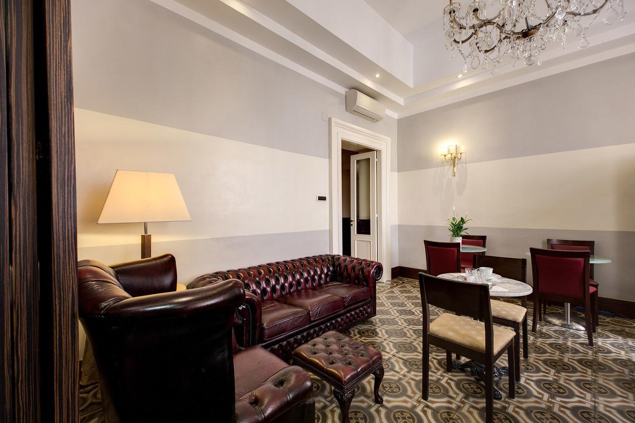 Hotel 939 3*