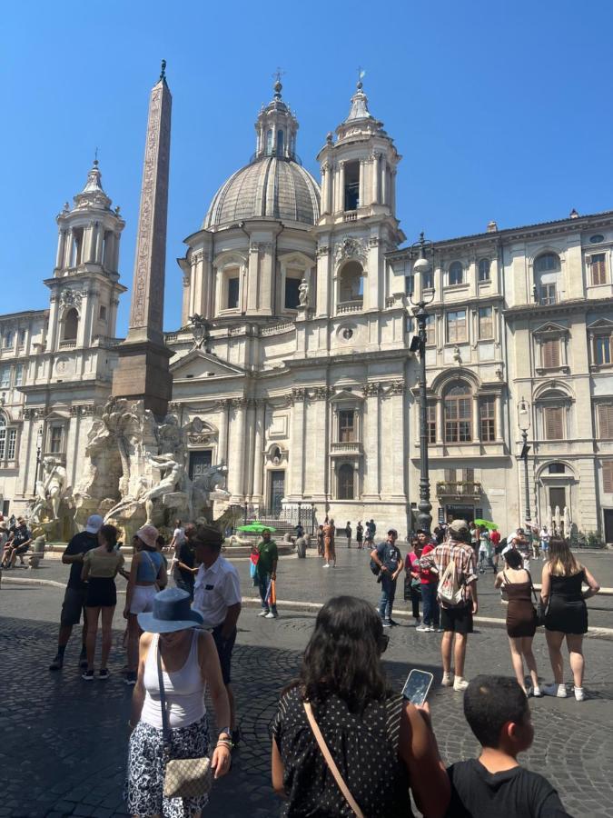 At Navona *