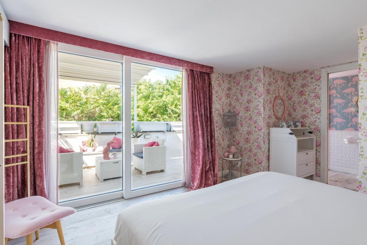 Apartment Altido Pink Mill *