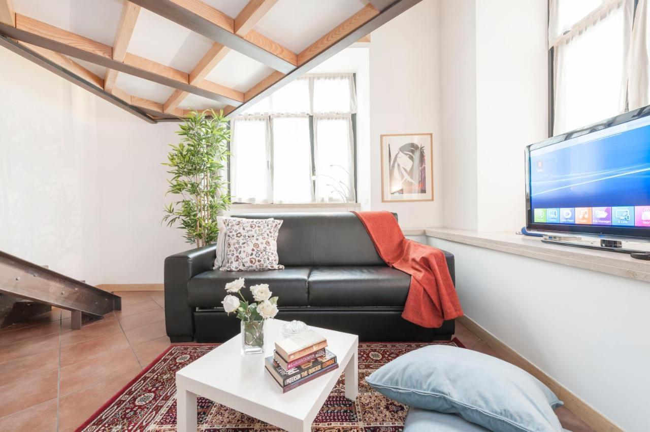 Inviting 3-bed In 4mins To Colosseo Appartement