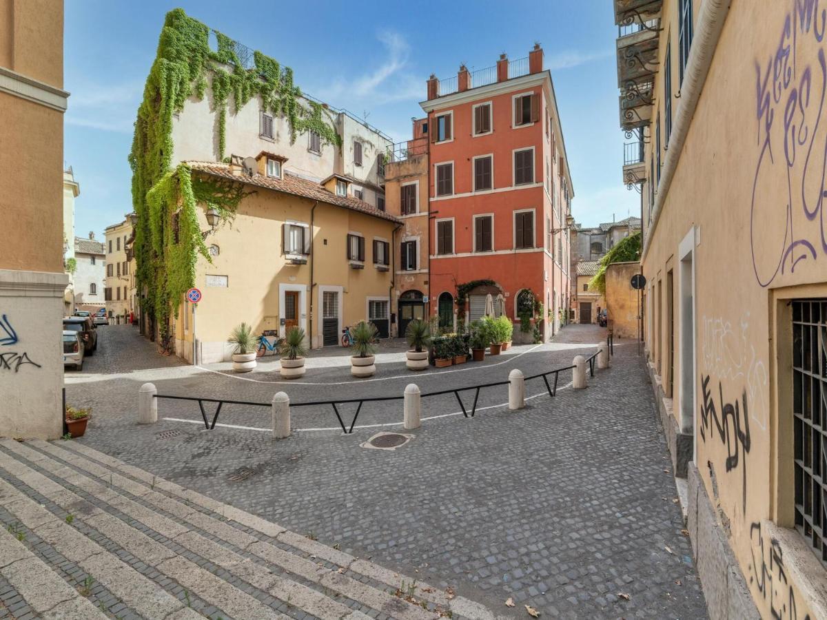Belvilla By Oyo Victoria House Apartment *