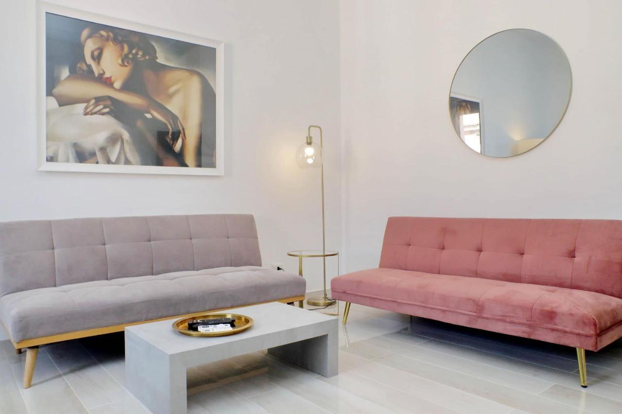 Apartment Ettore Rolli In Trastevere By Halldis *