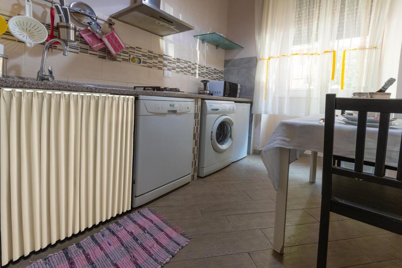 Apartment Vercelli Near San Giovanni Rome