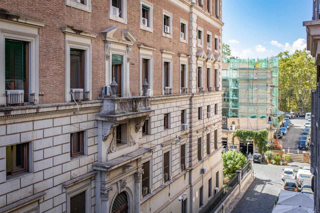 Iroome Rome