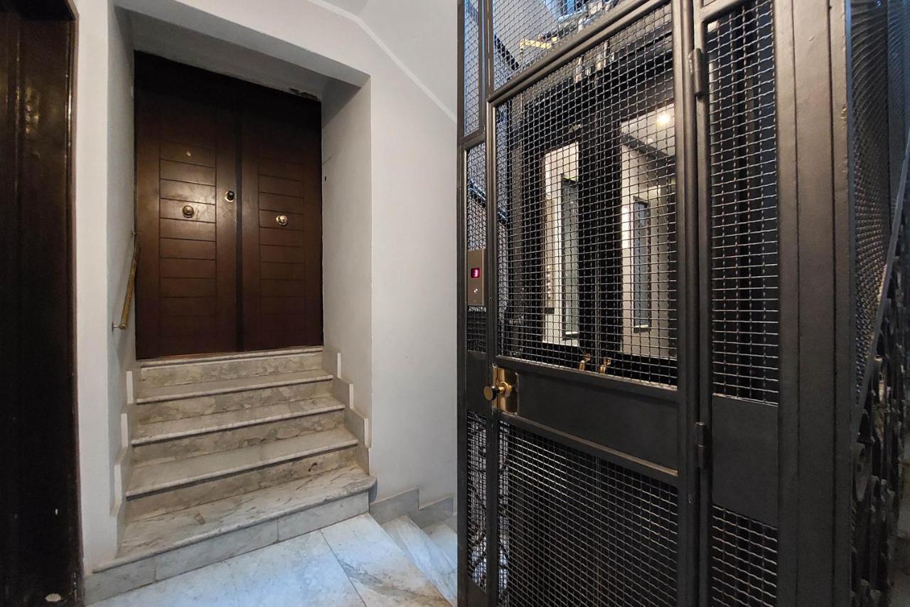 Youroom - Coppelle * Rome