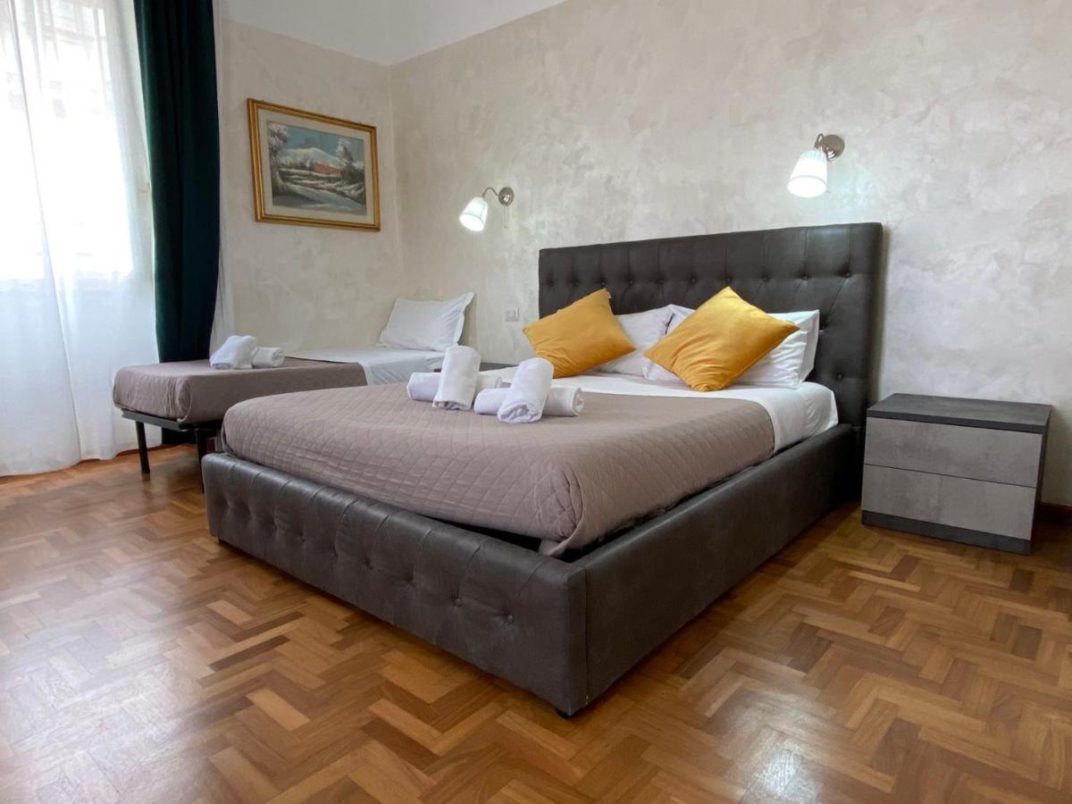 Cavour 44616 Apartment Rome