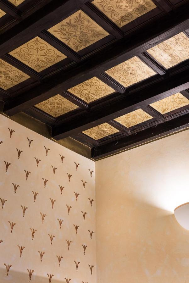 Nsm 71viadelcorso Con Terrazzo Appartamento Roma