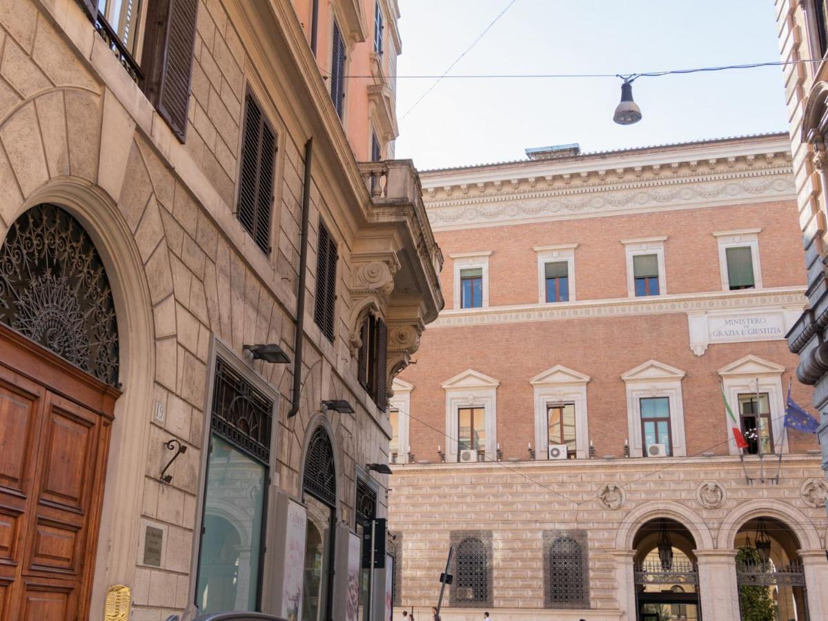 The Rent - Bright Near Isola Tiberina *