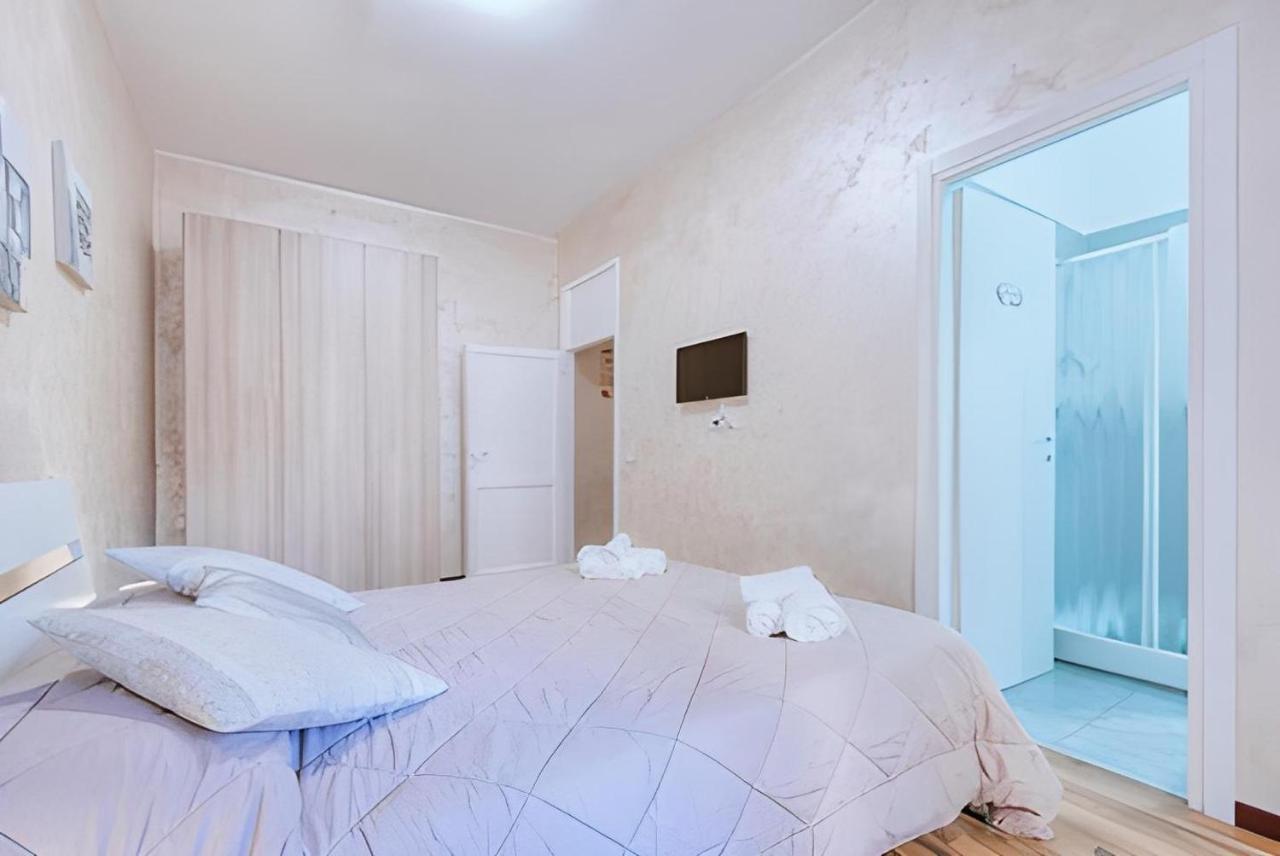 Leone Vatican House Apartment *