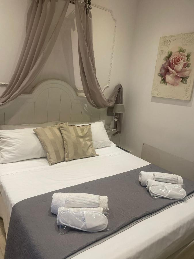 Couette-café Vatican Boutique *