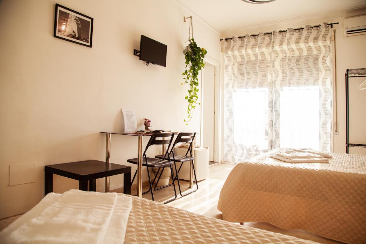 Couette-café Lights 3*