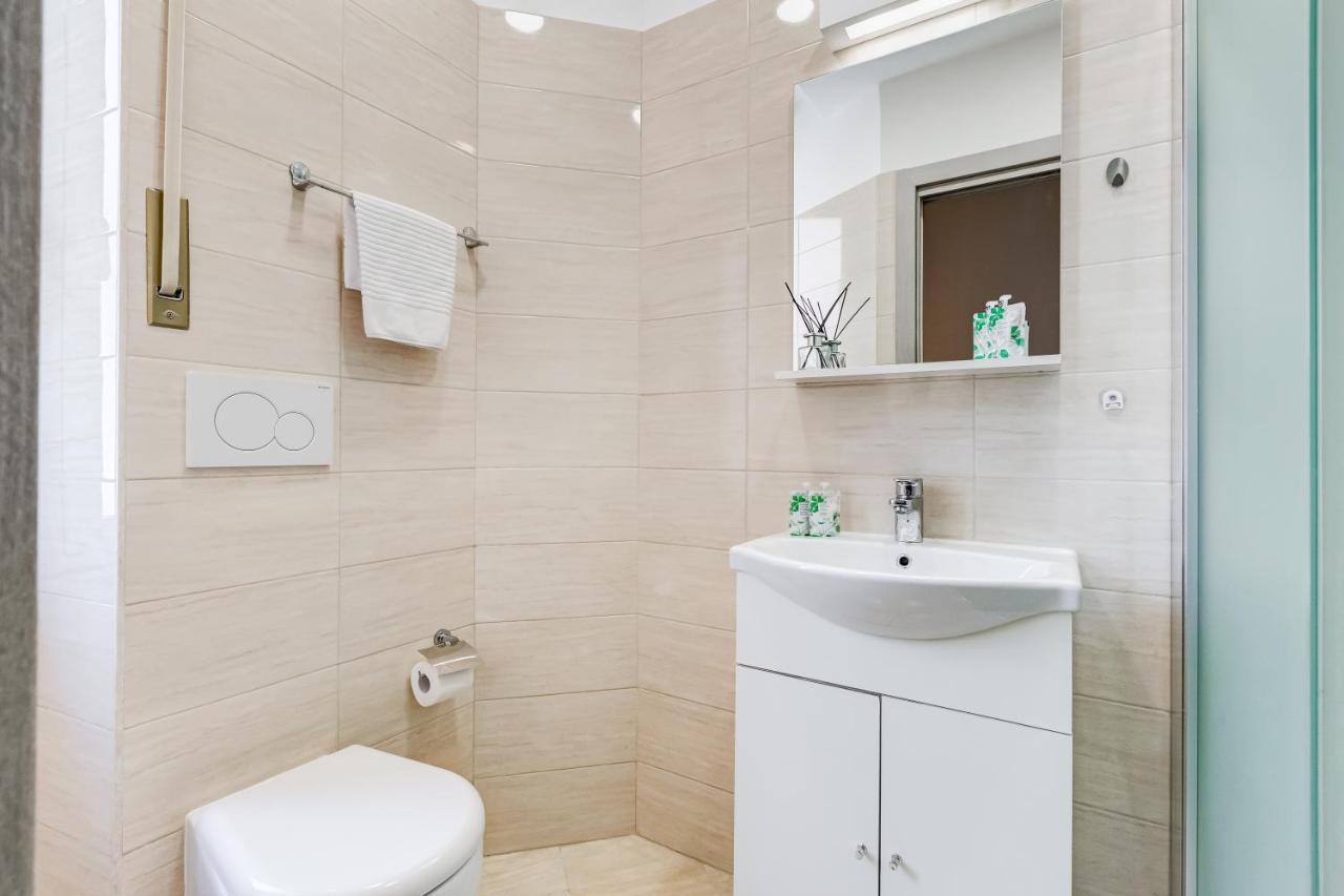 Bdc - Prestige 3bdr 3bath In Monti District Roma