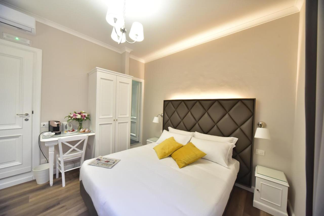Sacconi Palace Couette-café