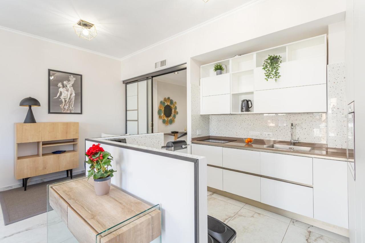 Apartment Maison Silvestri Rome