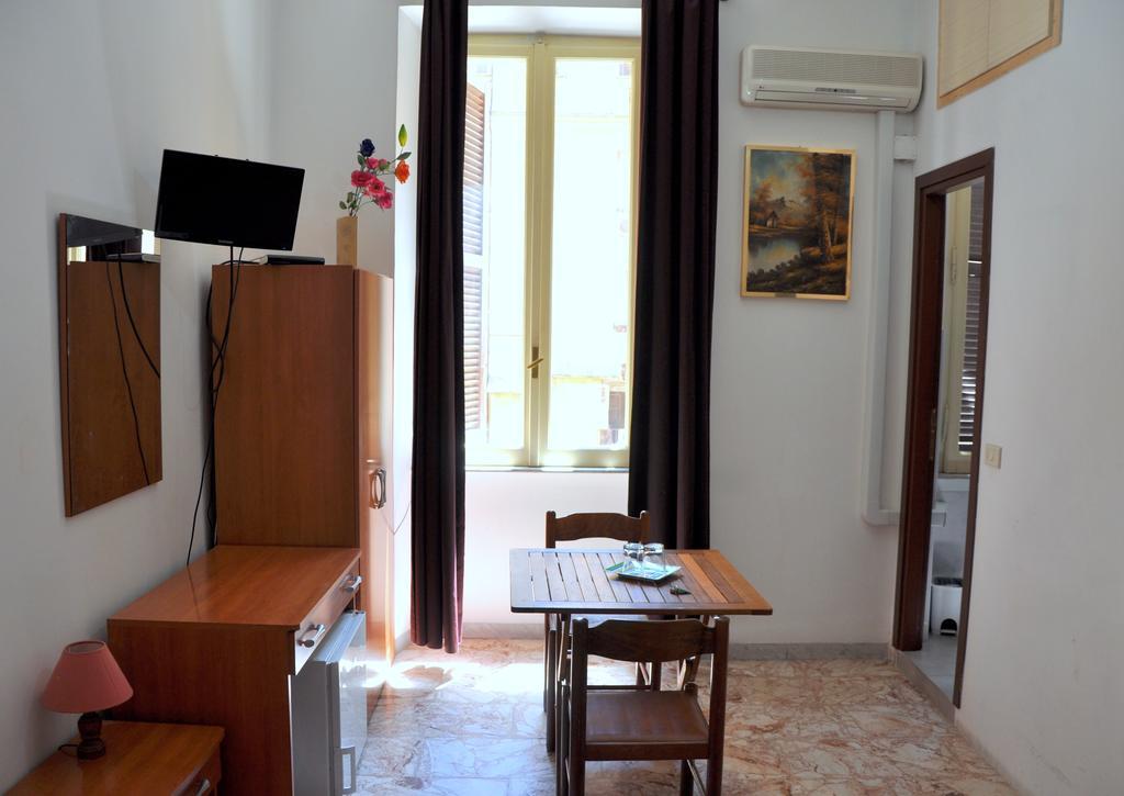 Couette-café Ariosto 3*