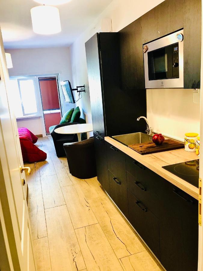 Interno 9 A San Pietro Apartment *