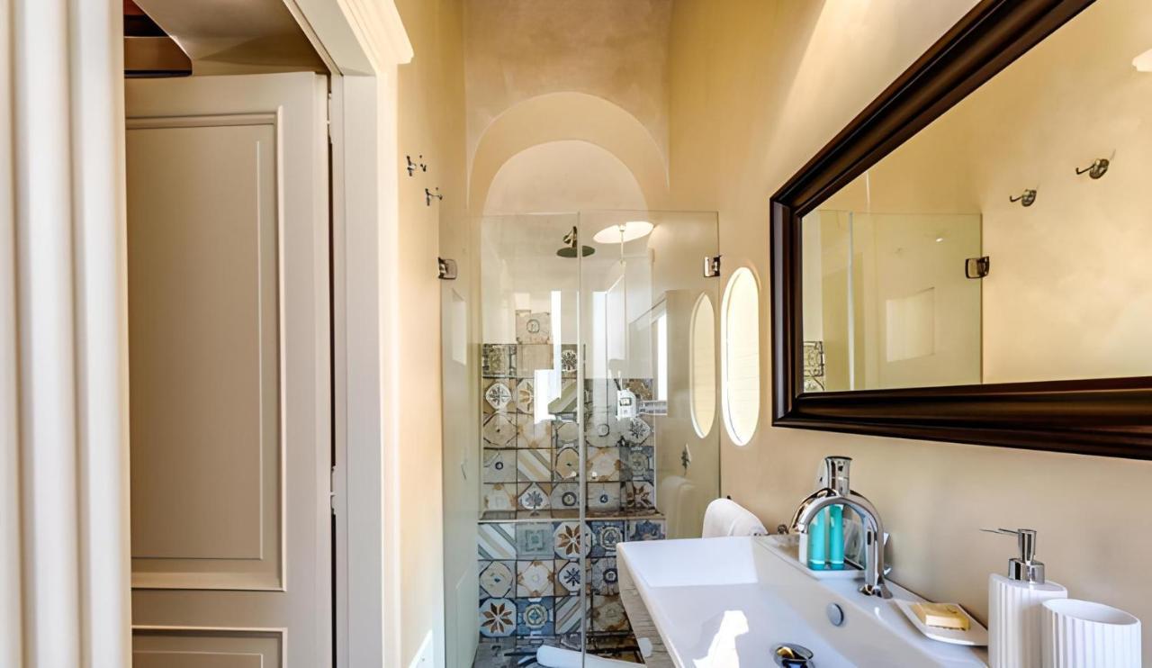 Spanish Steps - Boutique Apartamento *