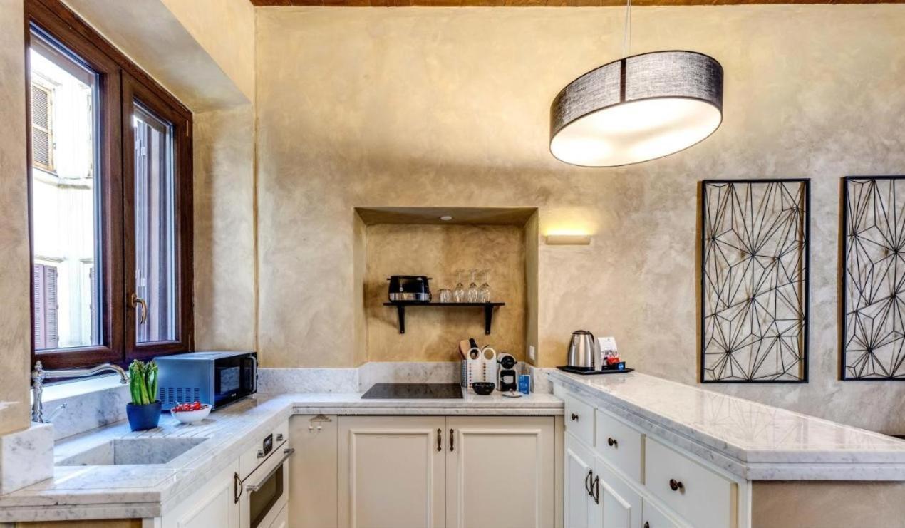 Spanish Steps - Boutique Apartment