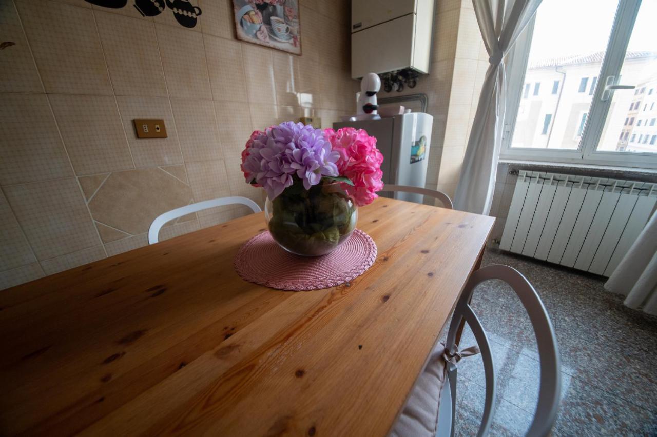 Dreams In - Colosseum Apartment *