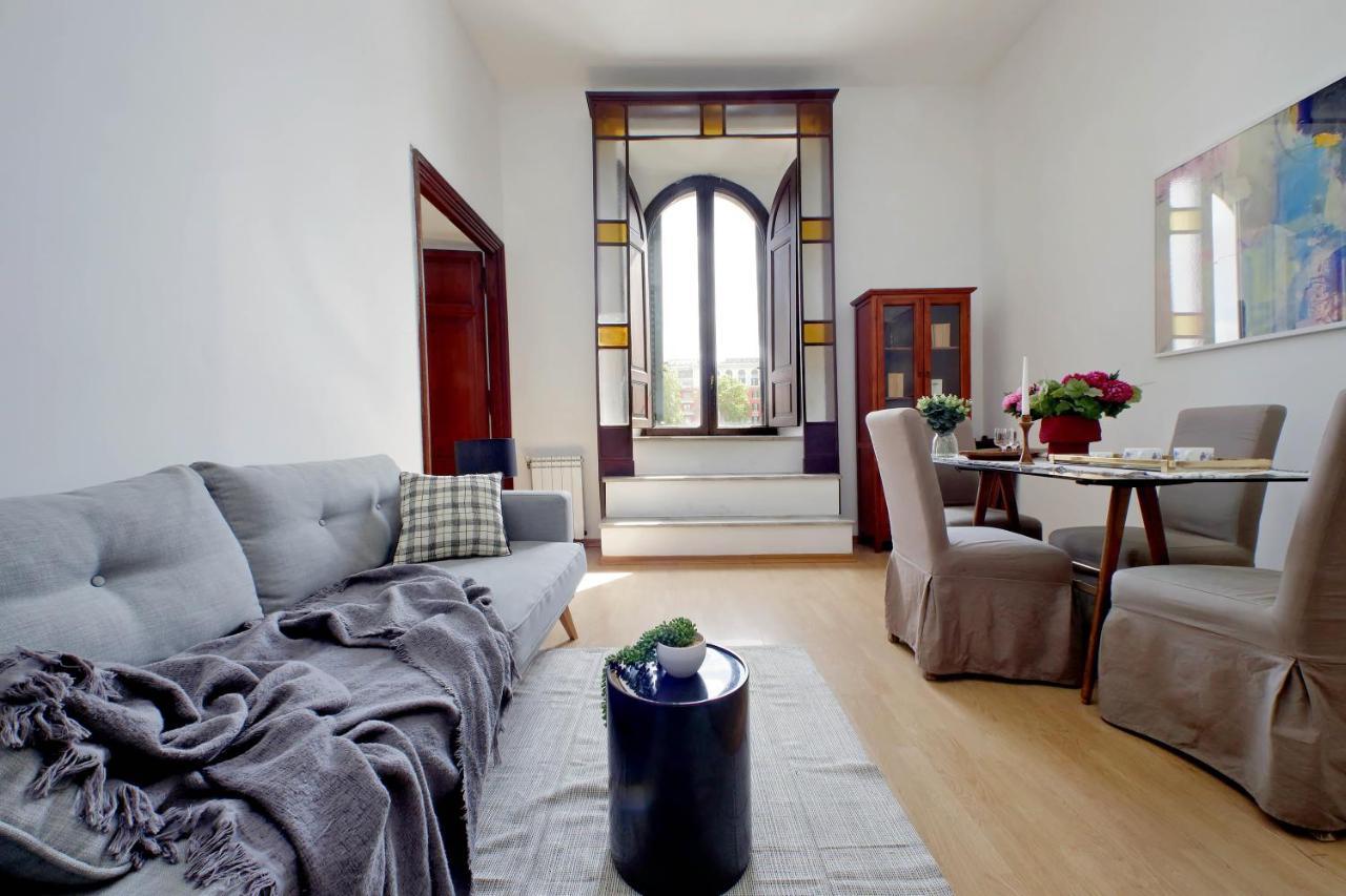Appartement Cavour 2 Bedrooms *