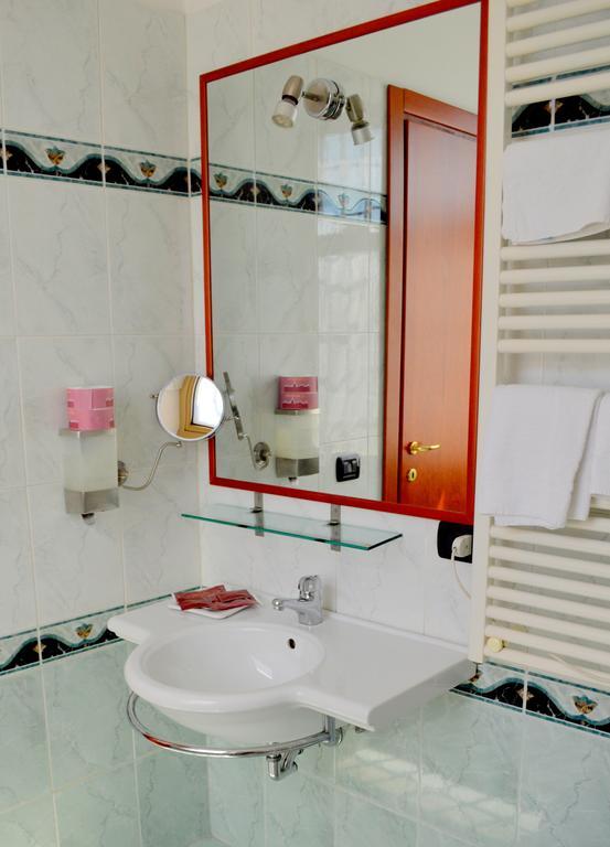Hotel Shasa Roma