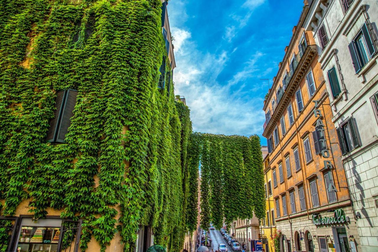 Apartment Empire Loft: In The Shadow Of Colosseo