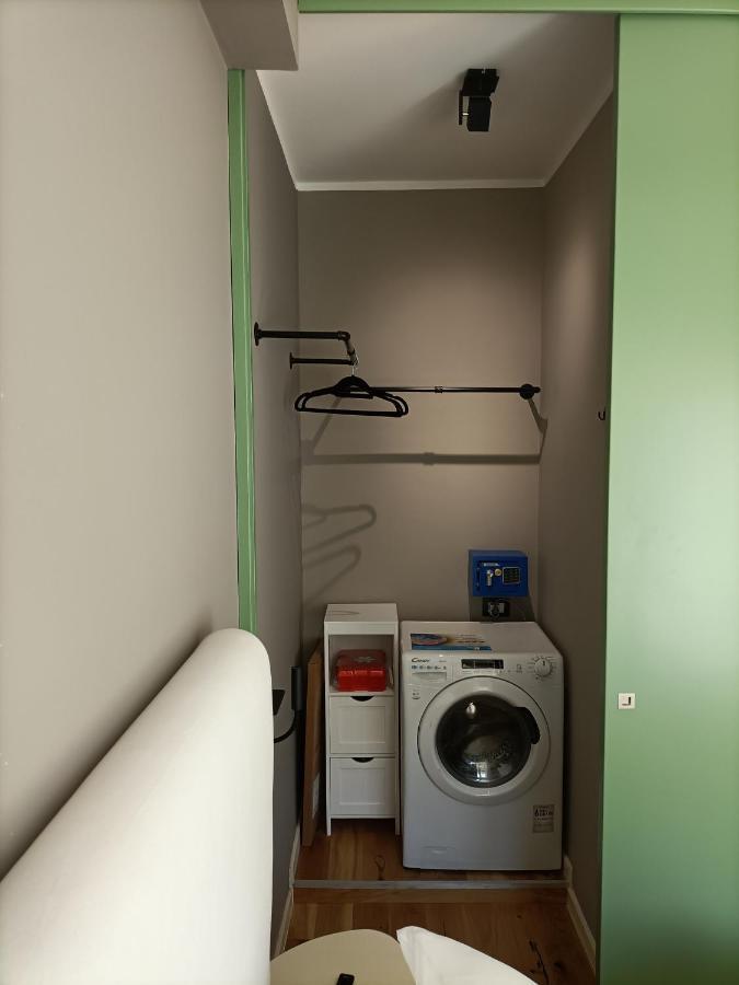 My Space In - New - Colosseo - Via Leonina *