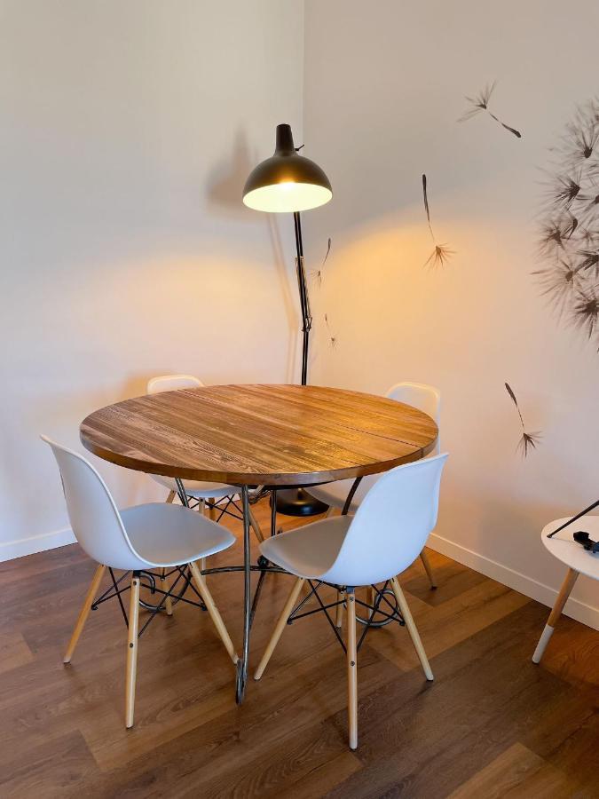 Apartment Eufonia Vinyl Friendly *